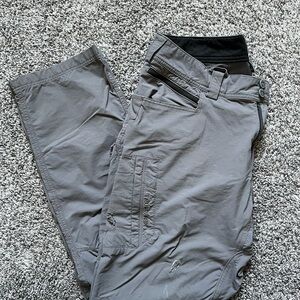 Truewerk grey mens pants size 34w, 32l